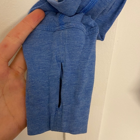 Lululemon long sleeve shirt - Picture 3 of 8